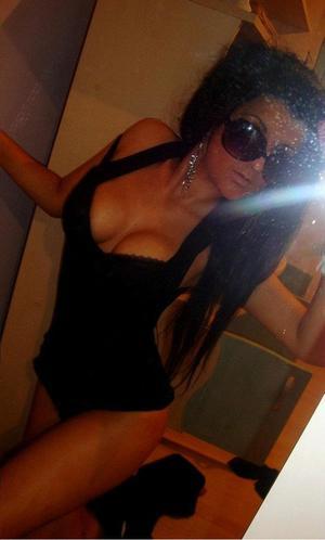 Looking for local cheaters? Take Yesenia from Florida home with you